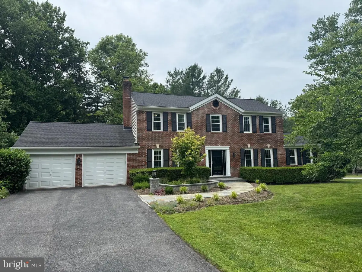 10751 Judy Ln, Columbia, MD 21044 - #1