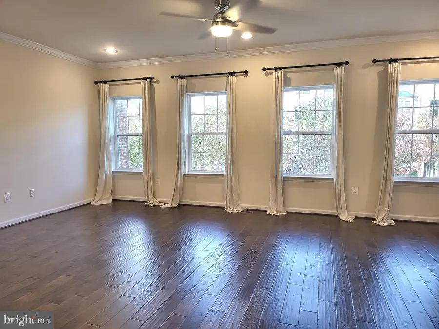 7439 Saint Margarets Blvd, Hanover, MD 21076 - #2