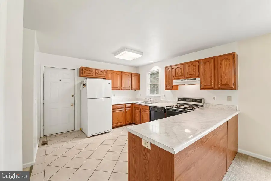 4820 Lauren Ct, Ellicott City, MD 21043 - #3