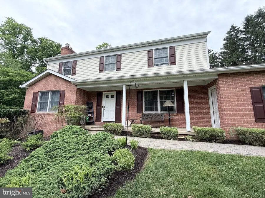 3525 Font Hill Dr, Ellicott City, MD 21042 - #2