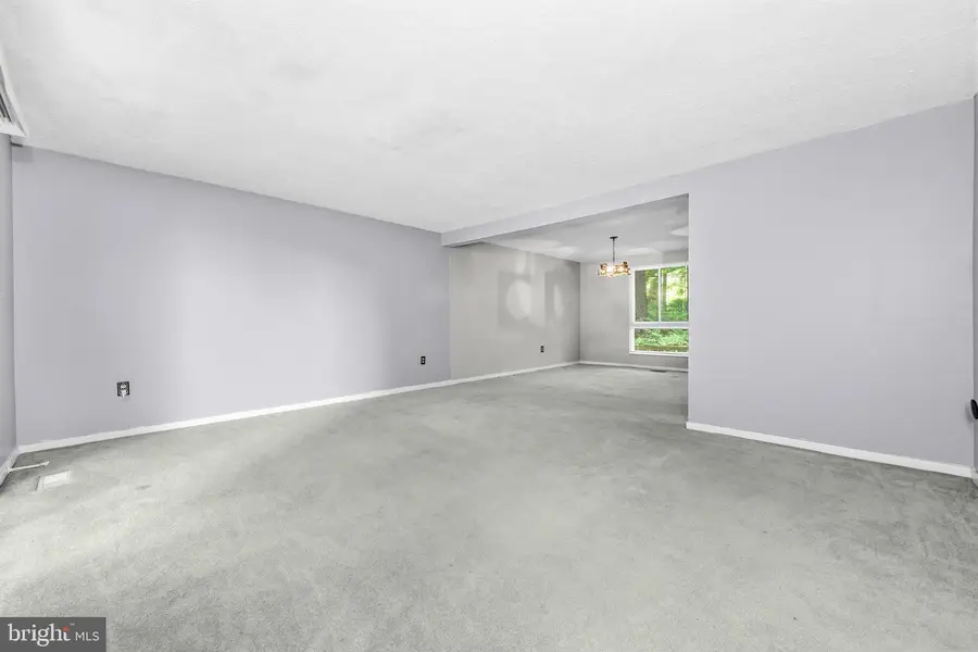 9076 Goldamber Garth, Columbia, MD 21045 - #3