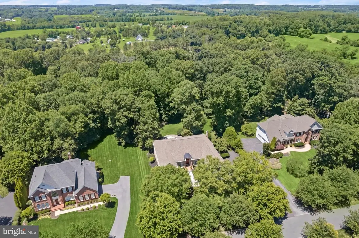 16904 Old Sawmill Rd, Woodbine, MD 21797 - #1