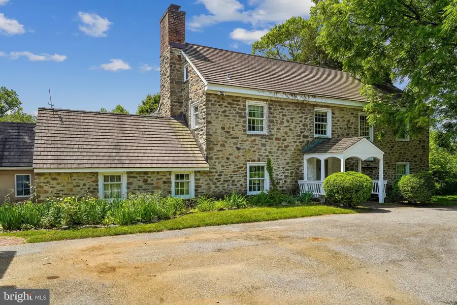 6393 W Rockburn Hill Rd, Elkridge, MD 21075 - #2