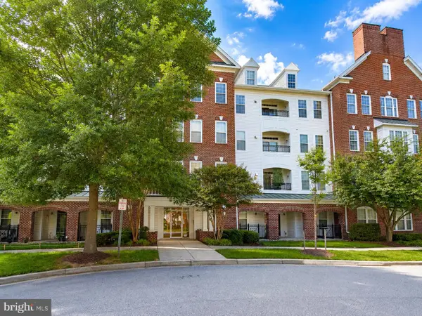 5801 Clipper Ln #302, CLARKSVILLE, MD 21029