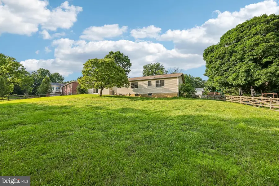 9707 Hollowood Ct, Ellicott City, MD 21042 - #2