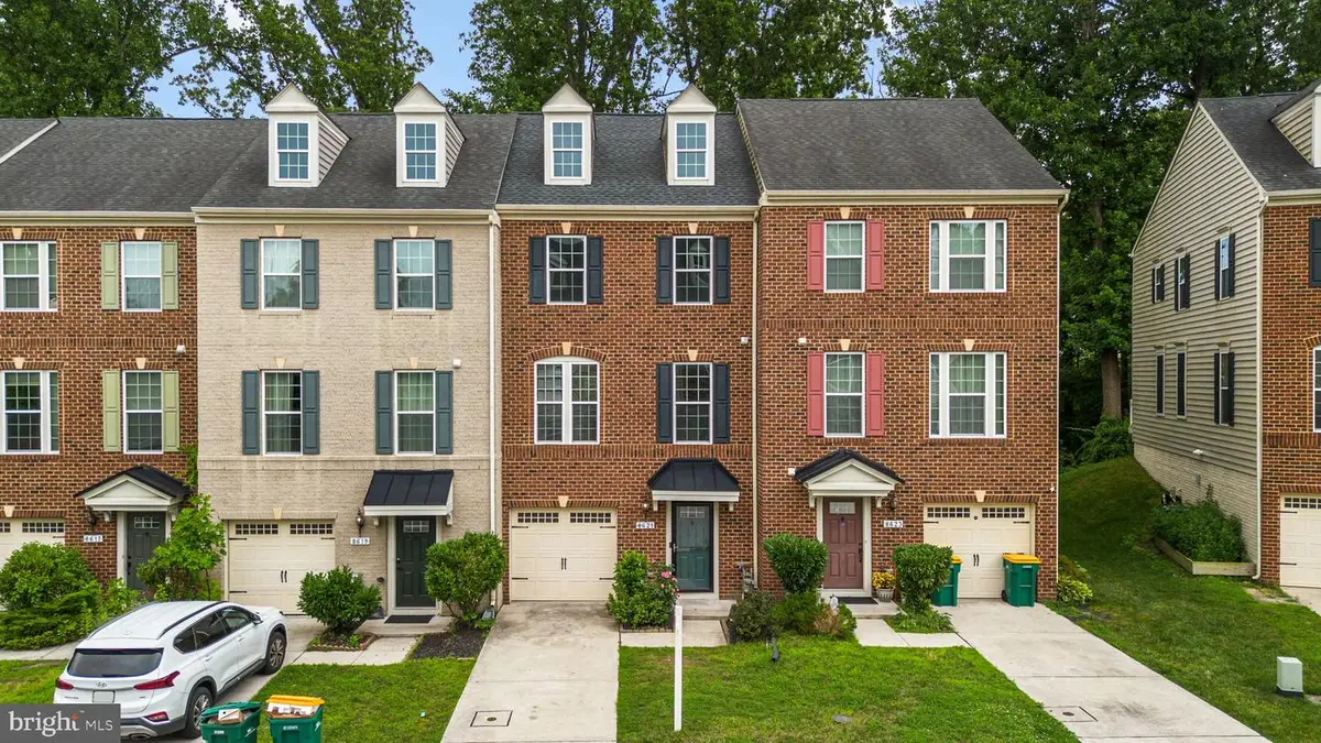 8621 Enoch Pratt Dr, Ellicott City, MD 21043 - #1