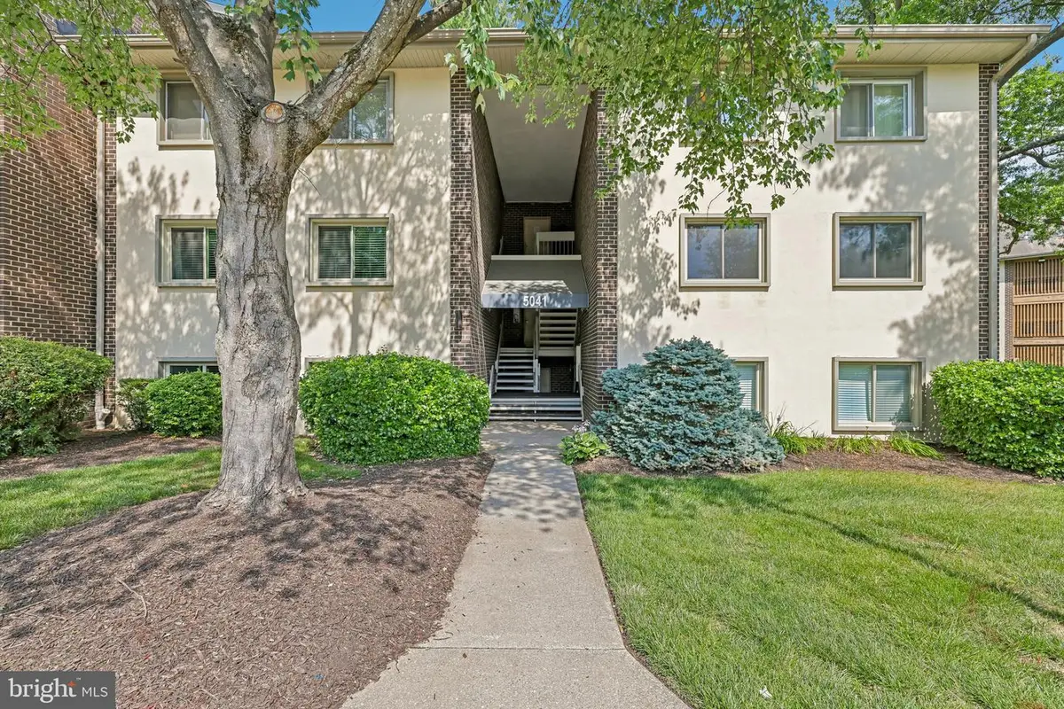 5041 Green Cir #4, Columbia, MD 21044 - #1