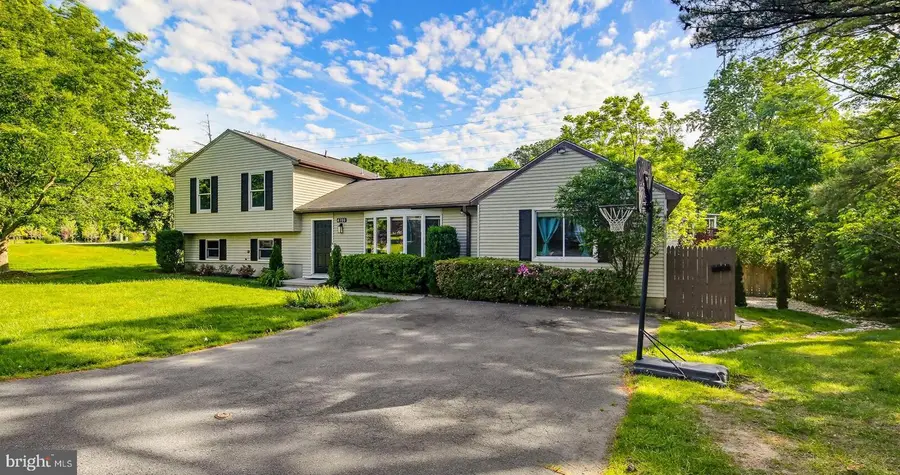 4709 Hale Haven Dr, Ellicott City, MD 21043 - #3