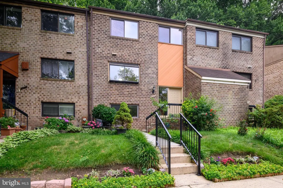 9047 Early April Way, Columbia, MD 21046 - #1