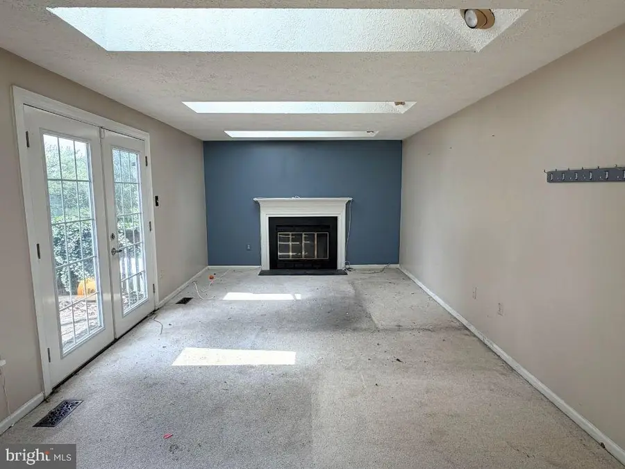 7924 Butterfield Dr, Elkridge, MD 21075 - #3