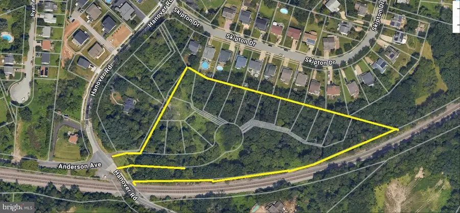6467 Hanover Rd, Hanover, MD 21076 - #2