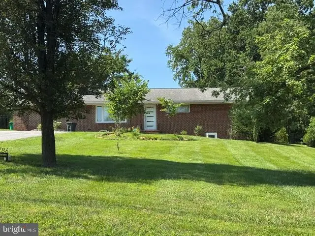 4786 Beechwood Rd, Ellicott City, MD 21043 - #1