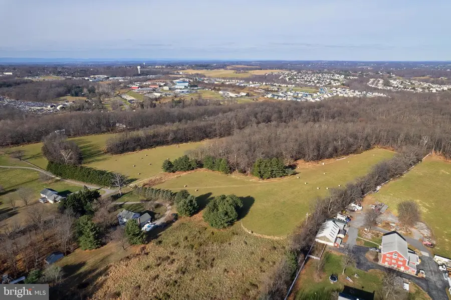 17794 Old Frederick Rd, Mount Airy, MD 21771 - #2