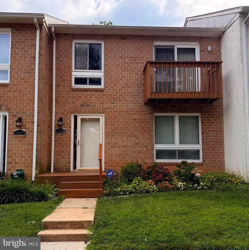 7248 Dockside Ln, Columbia, MD 21045 - #1