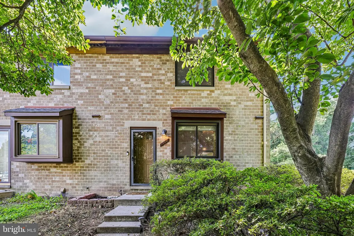 7000 Knighthood Ln, Columbia, MD 21045 - #1