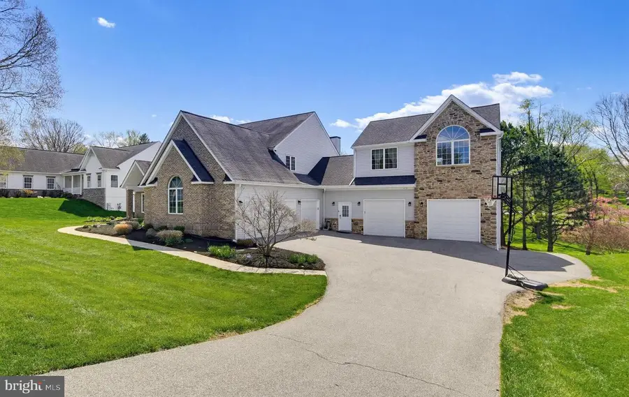 2057 Mount Hebron Dr, Ellicott City, MD 21042 - #3