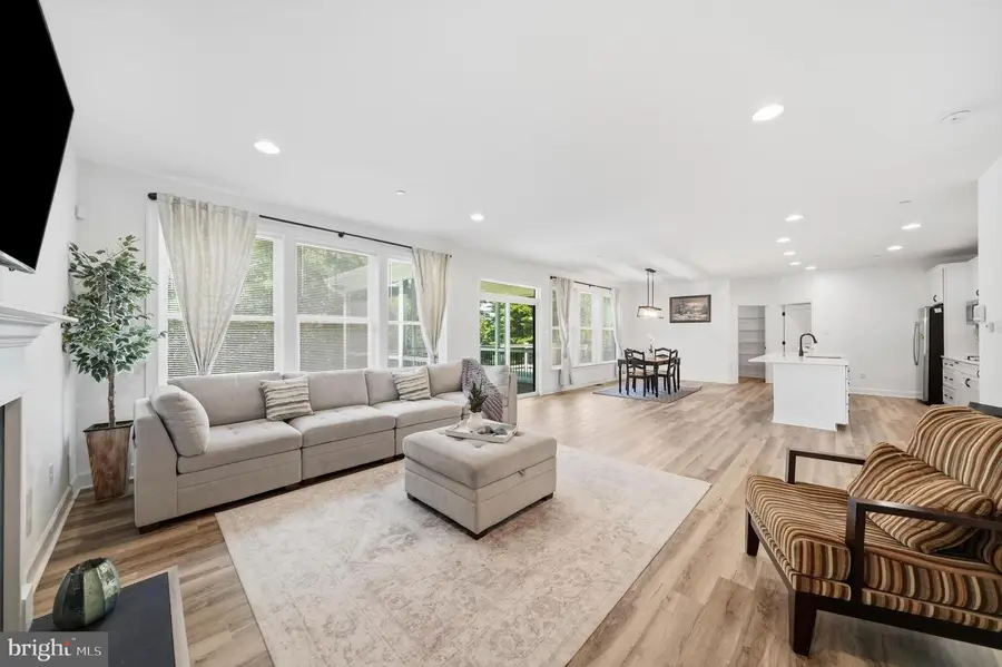 15421 Rivercrest Ct, Brookeville, MD 20833 - #2