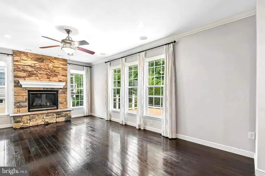 7239 Lyndsey Way, Elkridge, MD 21075 - #2