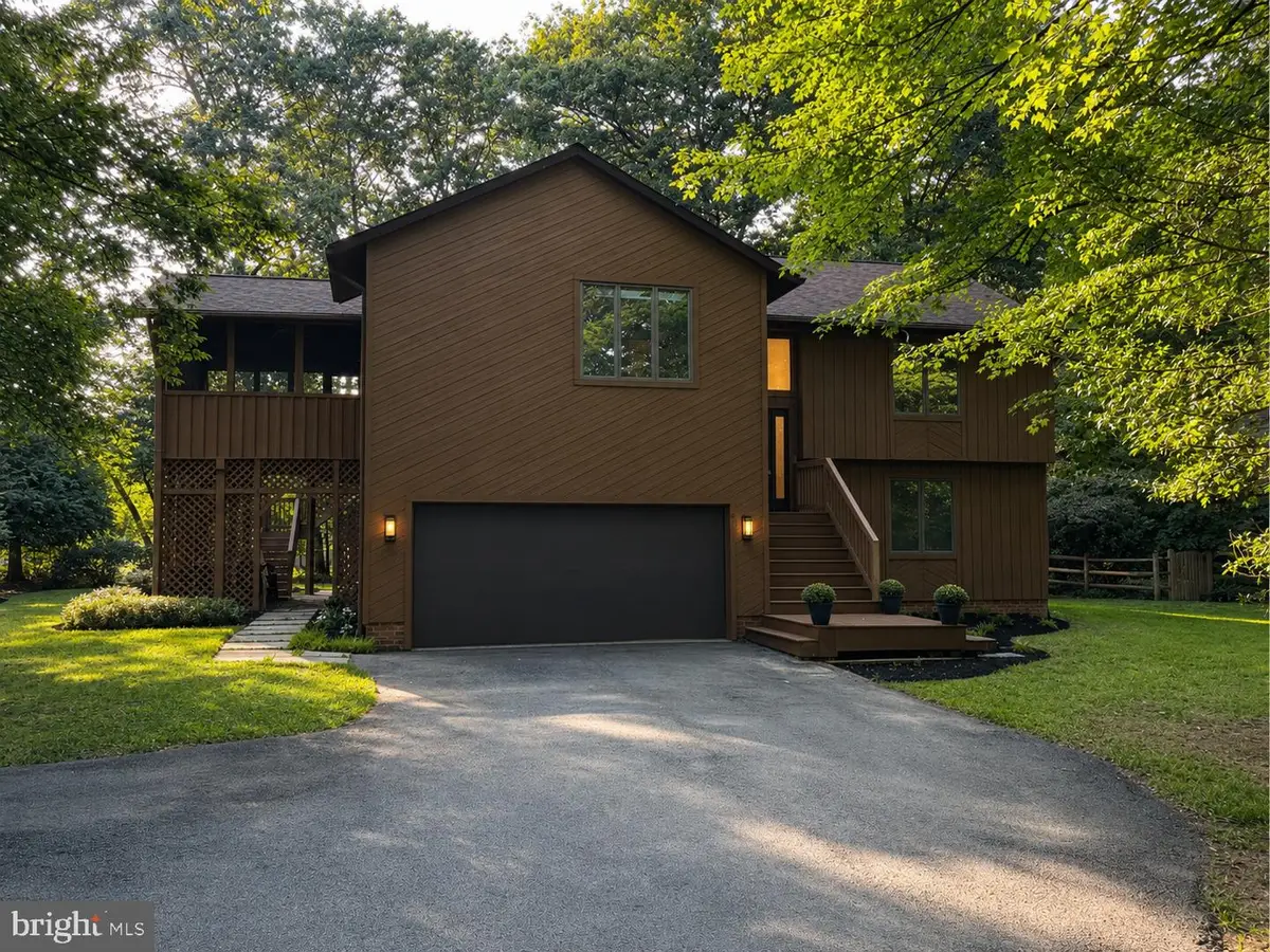 6176 Wooded Run Dr, Columbia, MD 21044 - #1