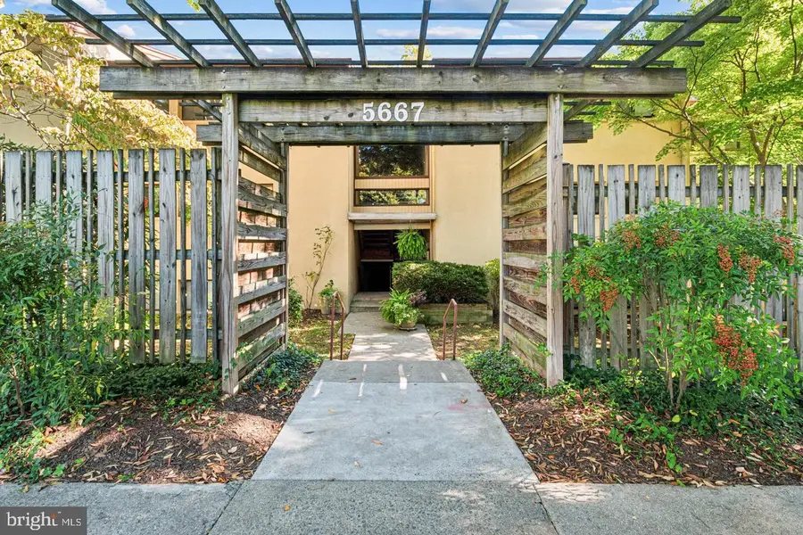 5667 Harpers Farm Rd #e, Columbia, MD 21044 - #2