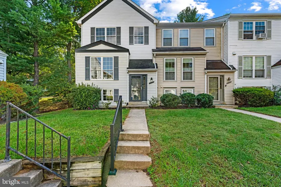 11716 Stonegate Ln, Columbia, MD 21044 - #2
