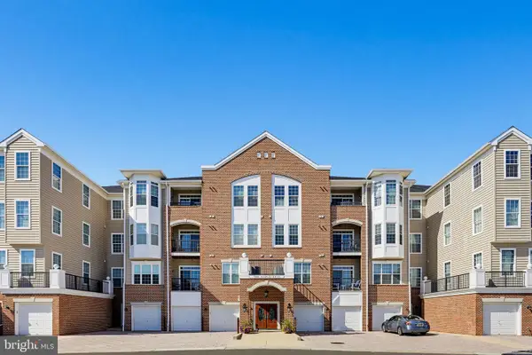 7305 Maplecrest Rd #304, ELKRIDGE, MD 21075