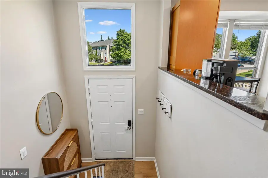 7737 Chatfield Ln, Ellicott City, MD 21043 - #2