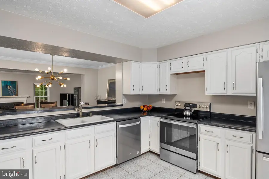 4557 Kingscup Ct, Ellicott City, MD 21042 - #3