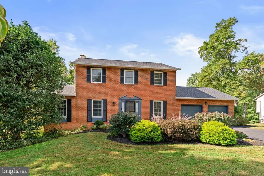 4236 Hermitage Dr, Ellicott City, MD 21042 - #2