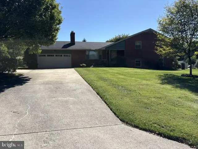 3437 Jay Dr, Ellicott City, MD 21042 - #1