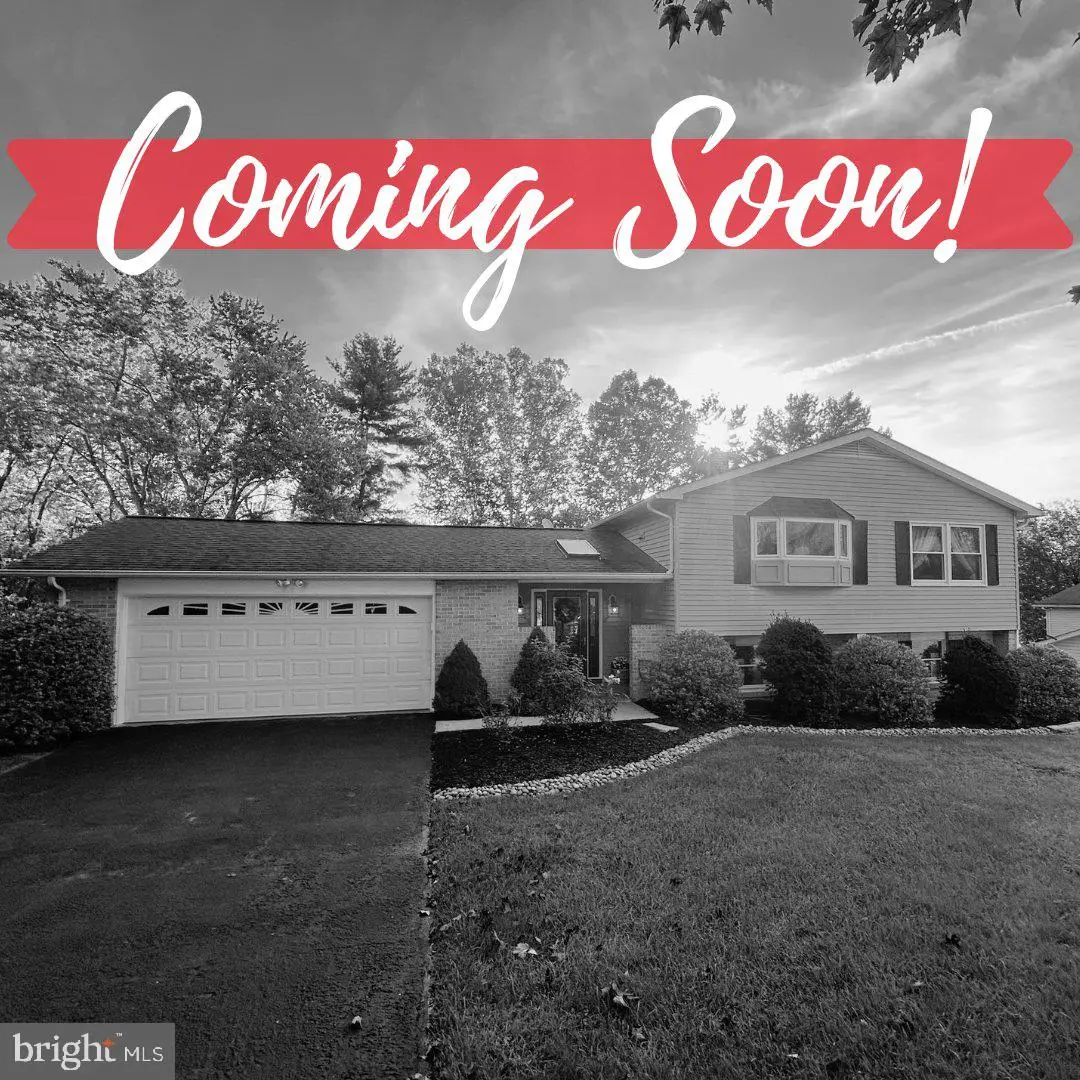 10338 Lombardi Dr, Ellicott City, MD 21042 - #1