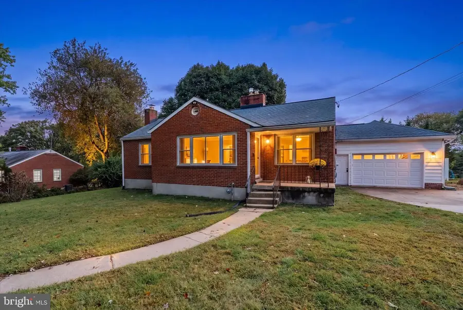 4931 Avoca Ave, Ellicott City, MD 21043 - #2