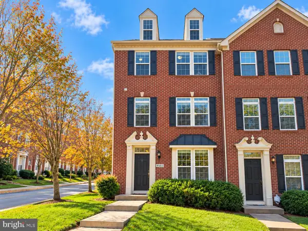 9502 Blast Ave #8, ELLICOTT CITY, MD 21042