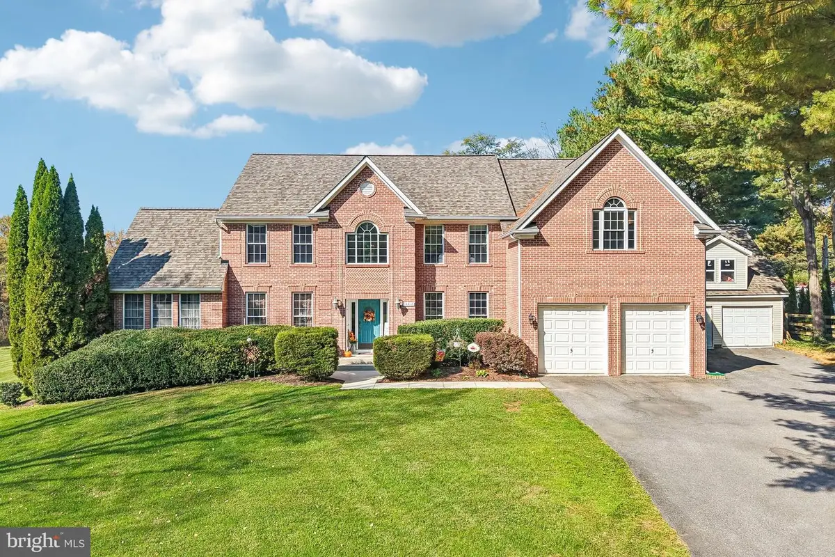16816 Hardy Rd, Mount Airy, MD 21771 - #1