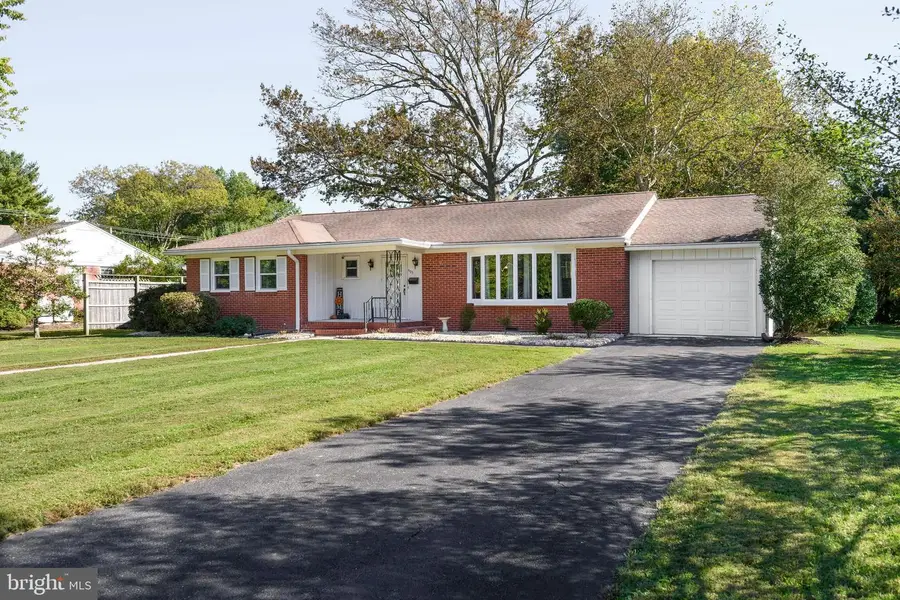 303 E Campus Ave, Chestertown, MD 21620 - Image #2