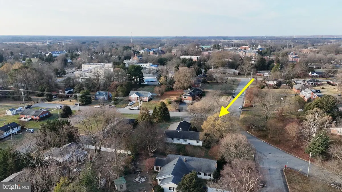 303 Cedar St, Chestertown, MD 21620 - Image #1