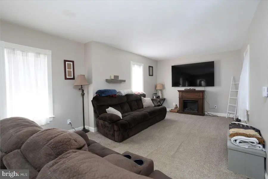 356 Cypress St, Millington, MD 21651 - Image #2