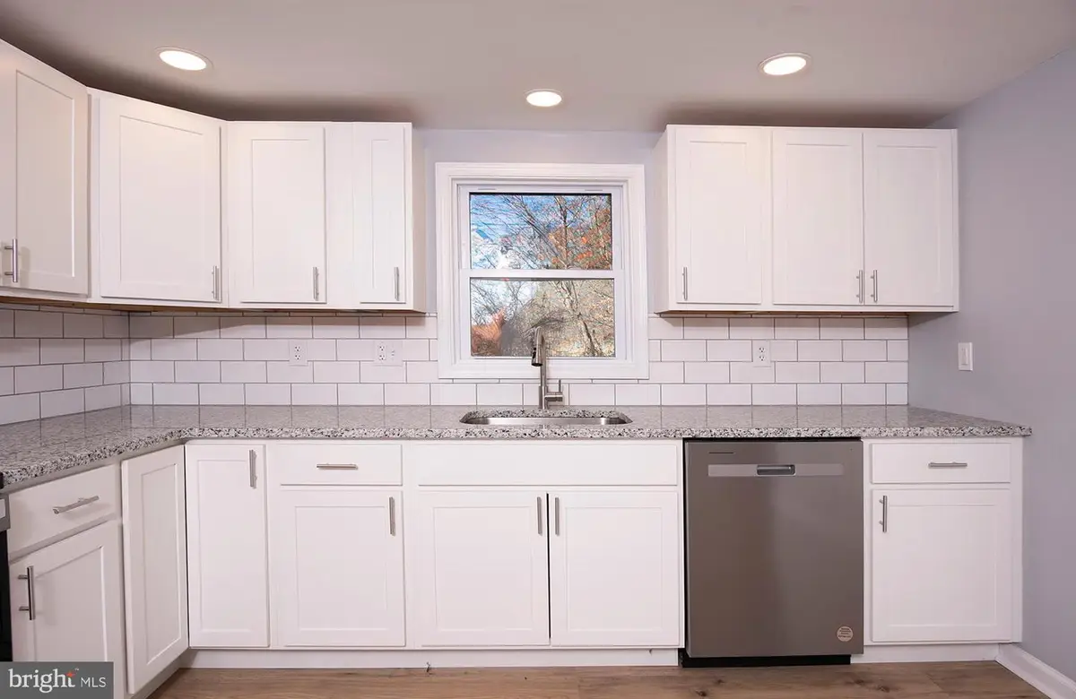 6374 Rock Hall Rd, Rock Hall, MD 21661 - #1