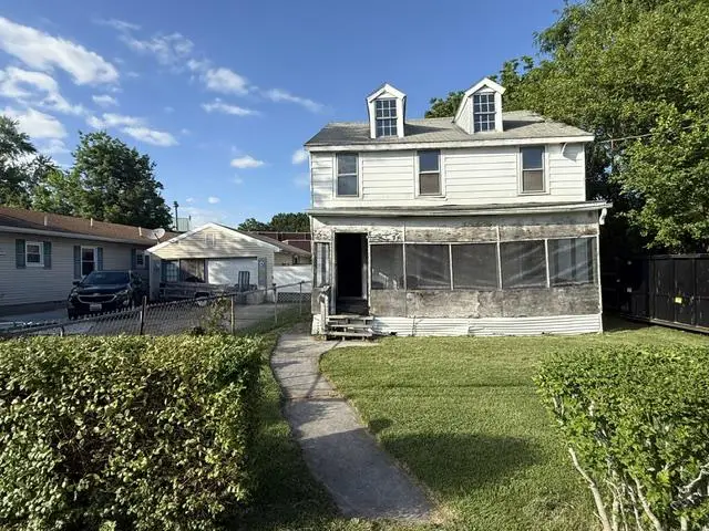 110 Prospect St, Chestertown, MD 21620 - #1