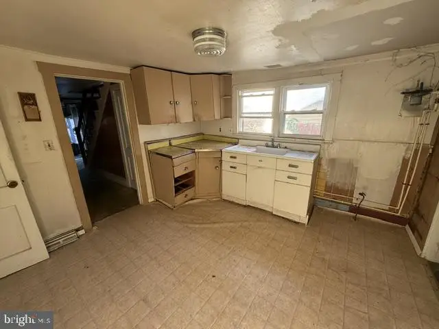 110 Prospect St, Chestertown, MD 21620 - #2