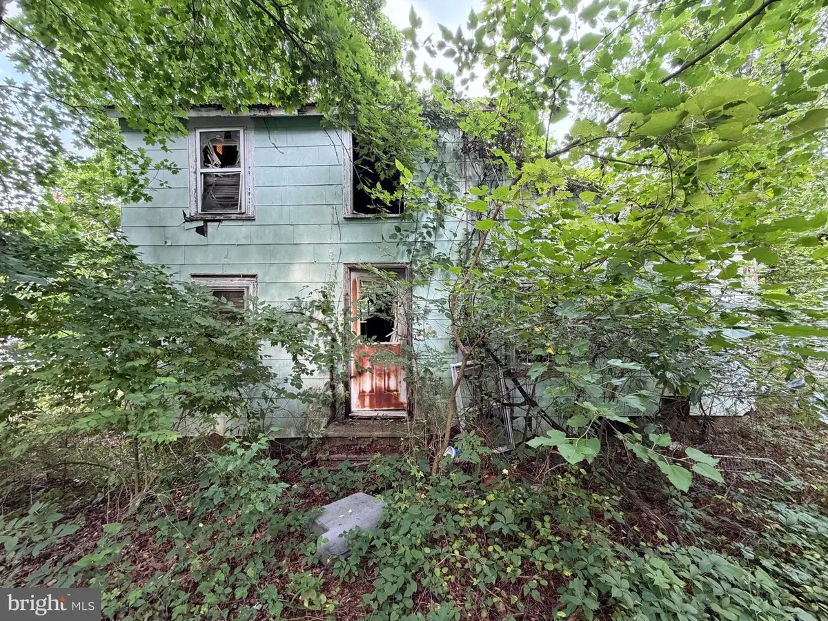 316 Middle St, Millington, MD 21651 - #1