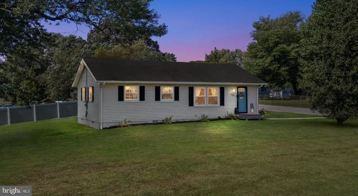 104 Lincoln Dr, Chestertown, MD 21620 - #1