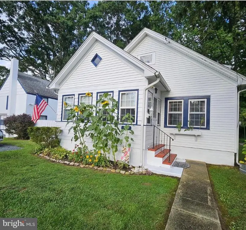 5827 S Hawthorne Ave, Rock Hall, MD 21661 - #1