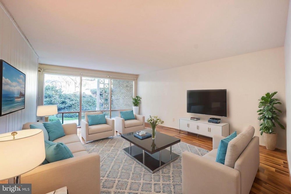 7529 Spring Lake Dr b1, BETHESDA, MD 20817 BHGRE