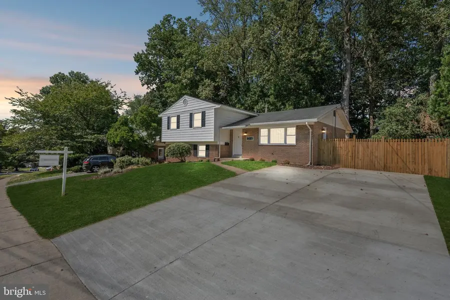 14109 Bauer Dr, Rockville, MD 20853 - Image #2