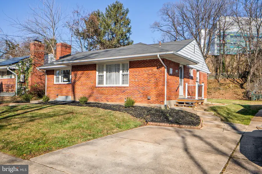 1513 Flora Ln, Silver Spring, MD 20910 - Image #2