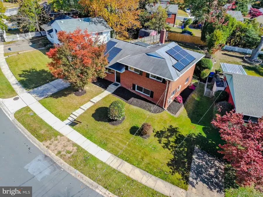 10309 Conover Dr, Silver Spring, MD 20902 - Image #2