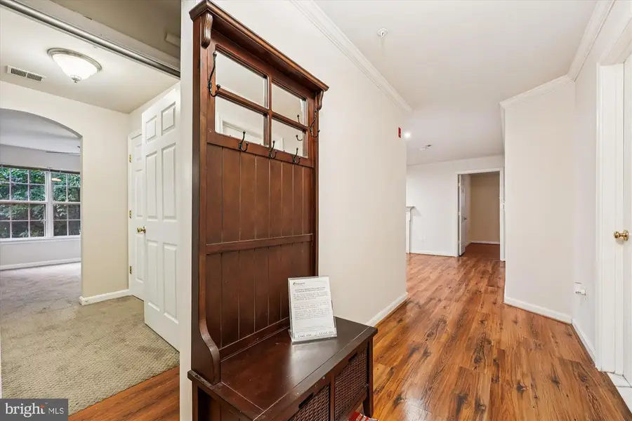 137 Timberbrook Ln #103, Gaithersburg, MD 20878 - Image #3