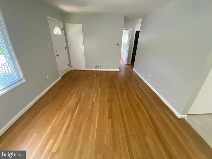 12704 Bushey Dr, Silver Spring, MD 20906 - Image #3