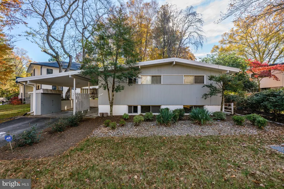 6614 Melody Ln, Bethesda, MD 20817 - Image #1